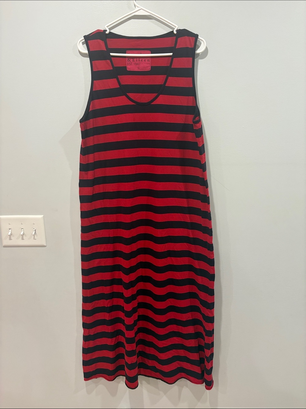 Frank & Eileen Red and Navy Striped Sleeveless Maxi Dress ptp 21-23 length 50
